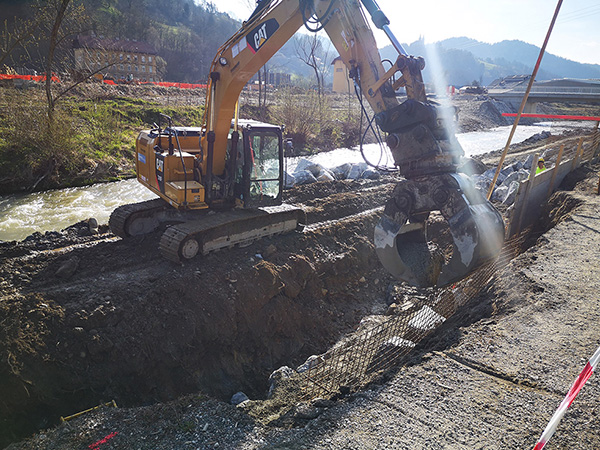 GD3 Gradnja protipoplavnih ureditev na sotočju Meže z Mislinjo