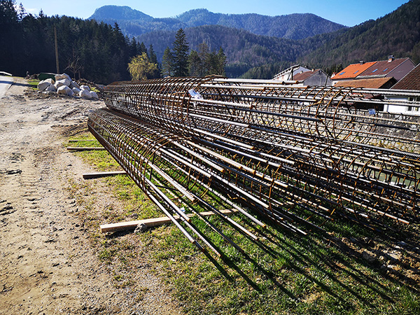 Gradnja protipoplavnih ureditev na Meži