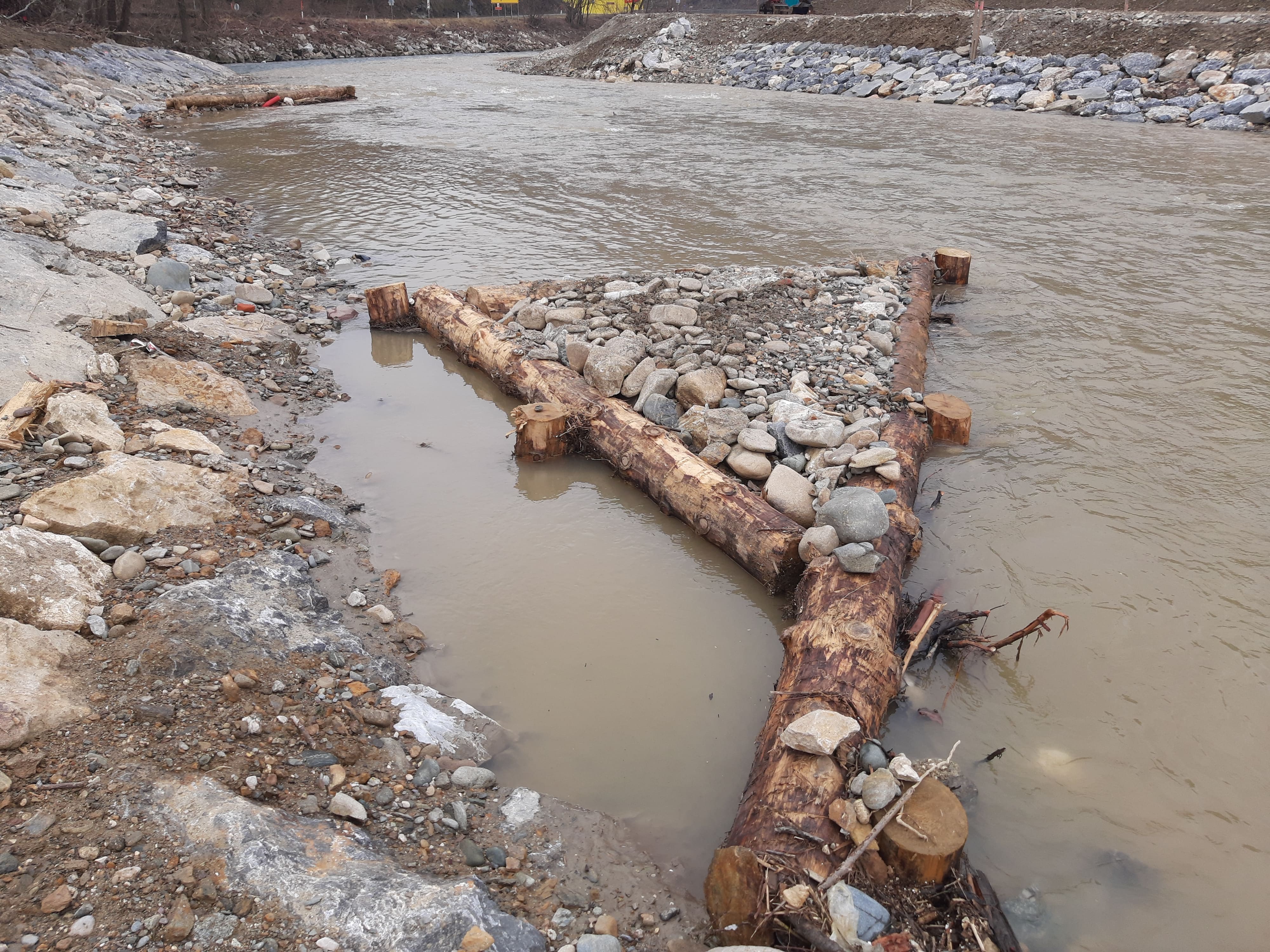 Jezbice v Otiškem Vrhu. (Foto: P. Kralj, februar 2024). Jezbice v Otiškem Vrhu. (Foto: P. Kralj, februar 2024).