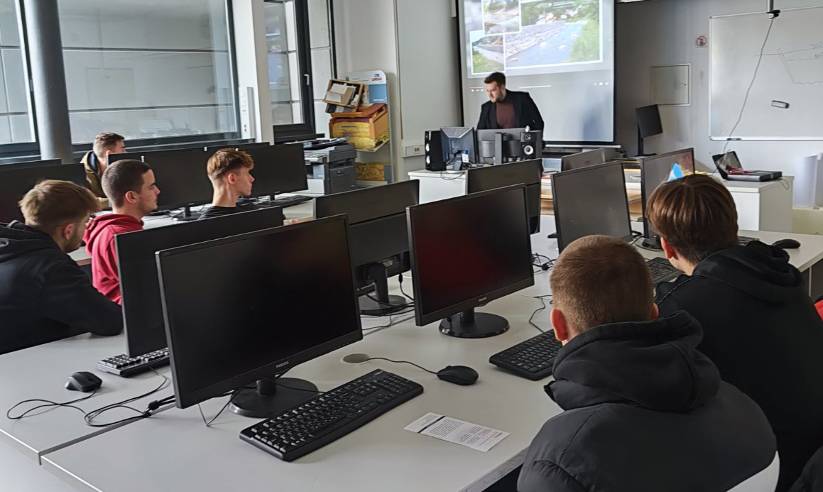 Delavnica na temo predstavitve gradnje protipoplavnih ukrepov delavnica